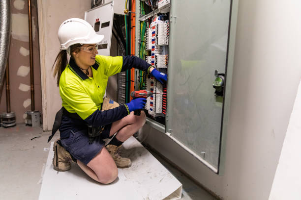 Best Affordable Emergency Electrician  in Kualapuu, HI